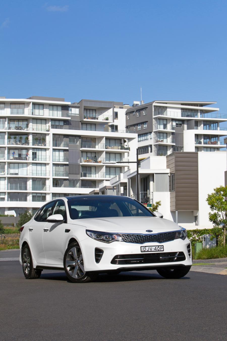  Kia Optima GT 2016 года  (AU) (фото 17 из 18)
